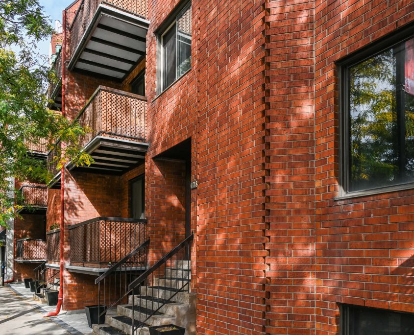 HBGC ingénierie structurelle Montréal,HBGC inspection de bâtiments résidentiels,HBGC expertise en fondations commerciales,HBGC analyse de l’enveloppe patrimoniale,HBGC études de faisabilité industrielles,HBGC plans et devis techniques multi-logements,HBGC gestion d’actifs immobiliers Québec